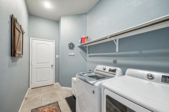 9124 Sierra Del Carmen, Conroe, TX 77303