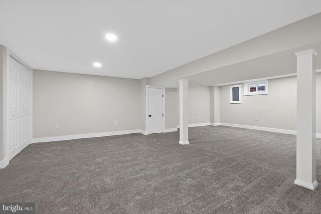 207 CANARY LN, Mount Holly, NJ 08060