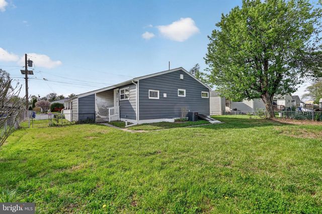 207 CANARY LN, Mount Holly, NJ 08060