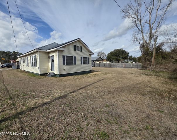 4009 Holly Shelter Road, Castle Hayne, NC 28429