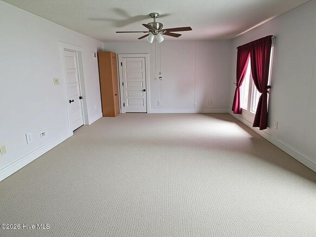 4009 Holly Shelter Road, Castle Hayne, NC 28429