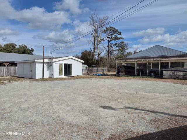 4009 Holly Shelter Road, Castle Hayne, NC 28429