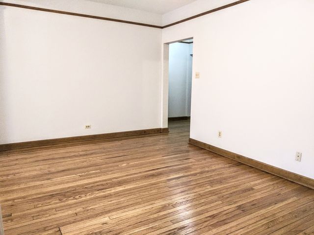 705 W Cornelia Avenue 3, Chicago, IL 60657