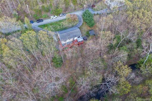 6 Taber Place, Marlboro, NY 12542