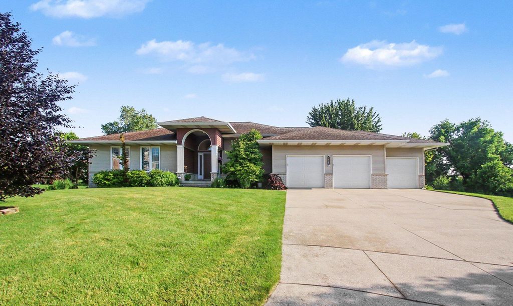 1425 Crystalline Drive Se, Gaines Twp, MI 49316