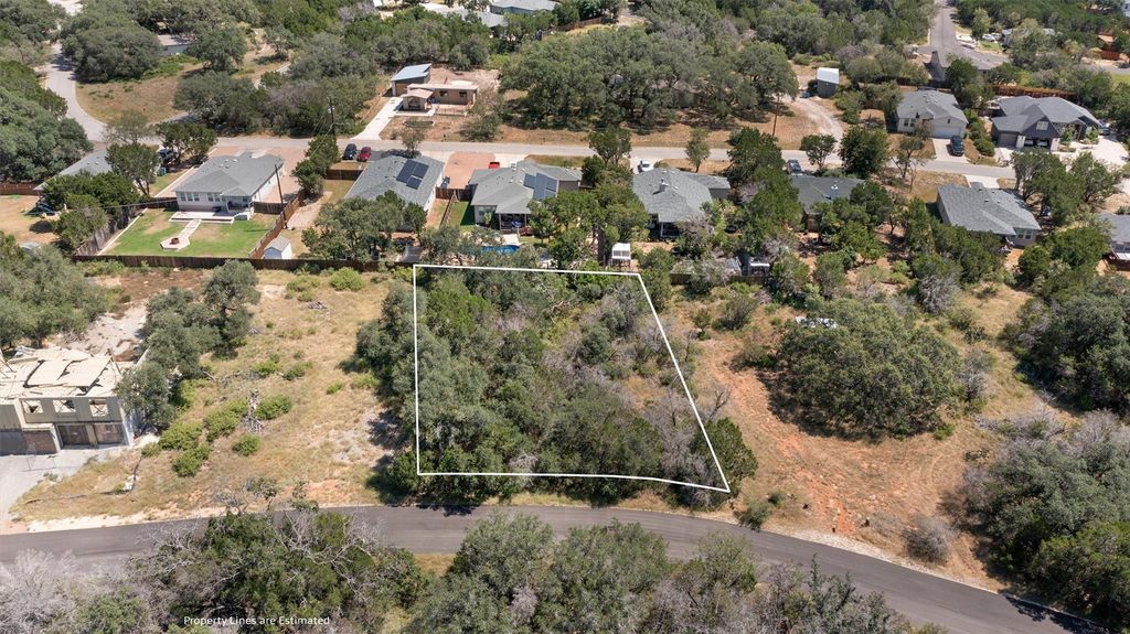 21710 Cardinal Ave, Lago Vista, TX 78645