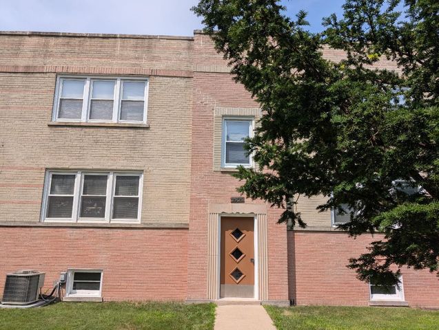 2909 W Farragut Avenue 2N, Chicago, IL 60625