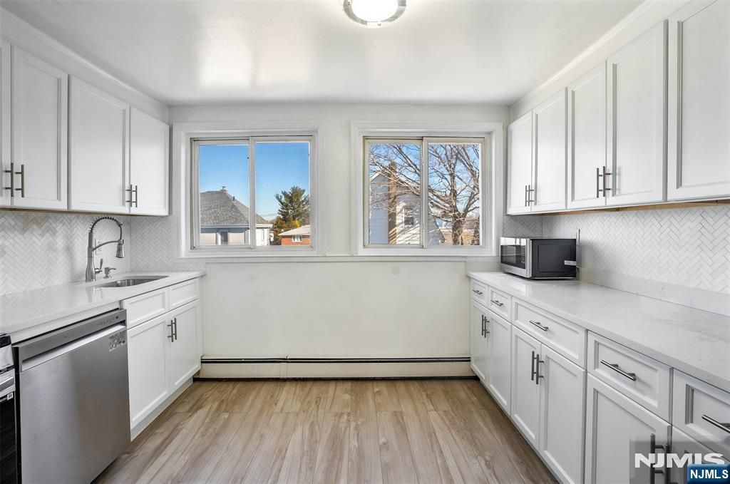 533 Victory Avenue 2nd fl, Ridgefield, NJ 07657