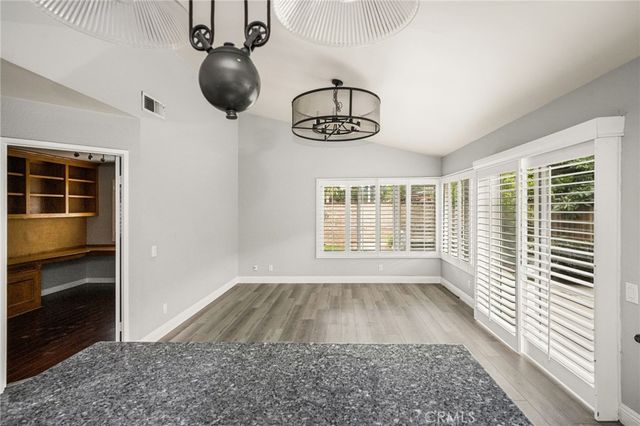 7 Atlanta, Irvine, CA 92620