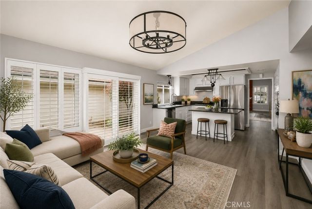 7 Atlanta, Irvine, CA 92620