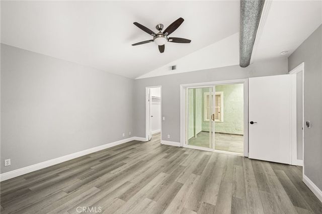 7 Atlanta, Irvine, CA 92620