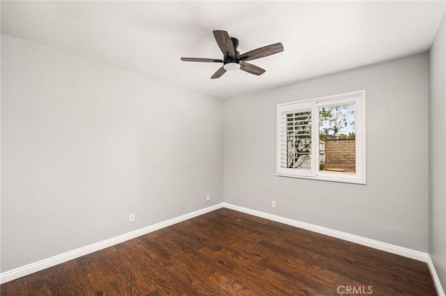 7 Atlanta, Irvine, CA 92620
