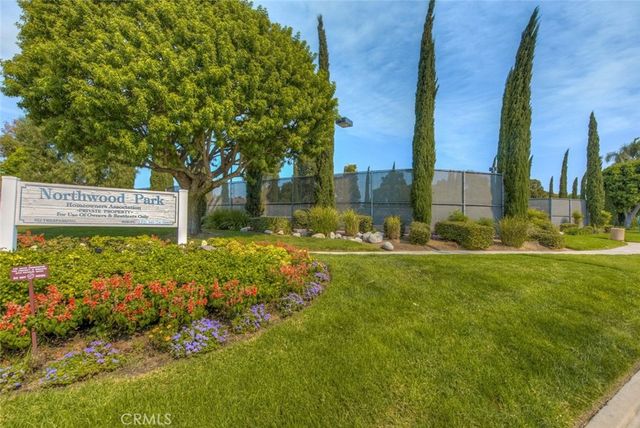 7 Atlanta, Irvine, CA 92620