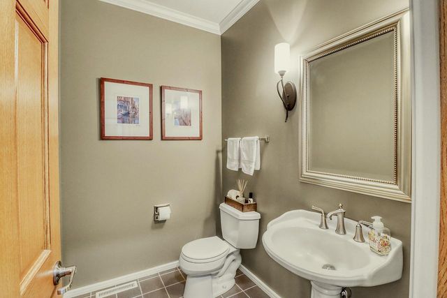 123 50th Avenue E, West Fargo, ND 58078