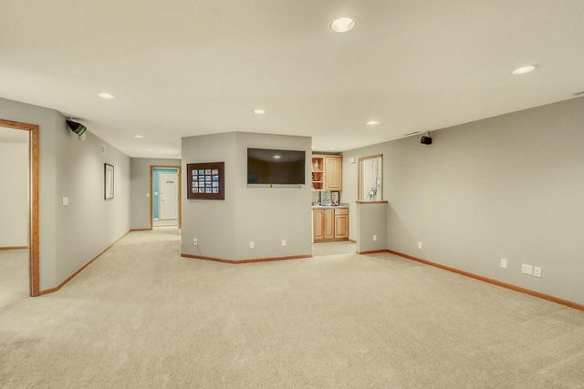 123 50th Avenue E, West Fargo, ND 58078