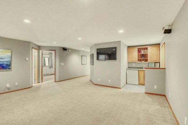 123 50th Avenue E, West Fargo, ND 58078