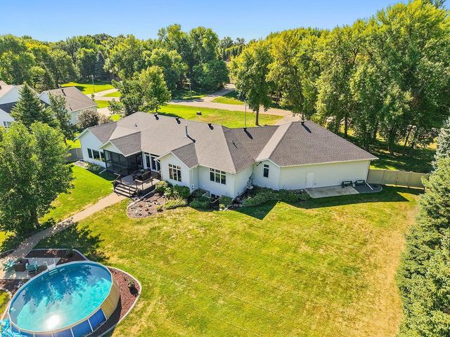 123 50th Avenue E, West Fargo, ND 58078