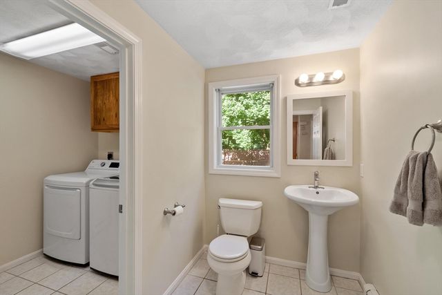 26 Worden Road, Tyngsborough, MA 01879