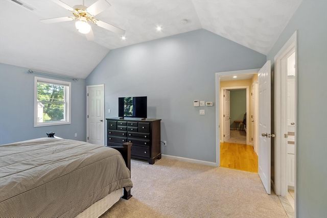 26 Worden Road, Tyngsborough, MA 01879