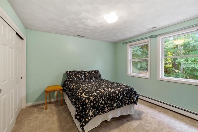 26 Worden Road, Tyngsborough, MA 01879