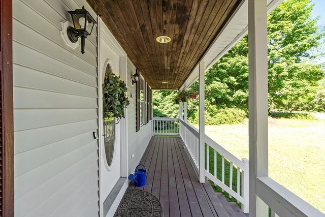 26 Worden Road, Tyngsborough, MA 01879