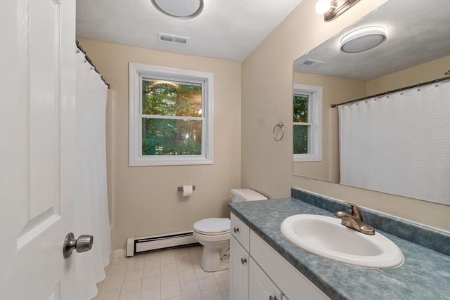 26 Worden Road, Tyngsborough, MA 01879