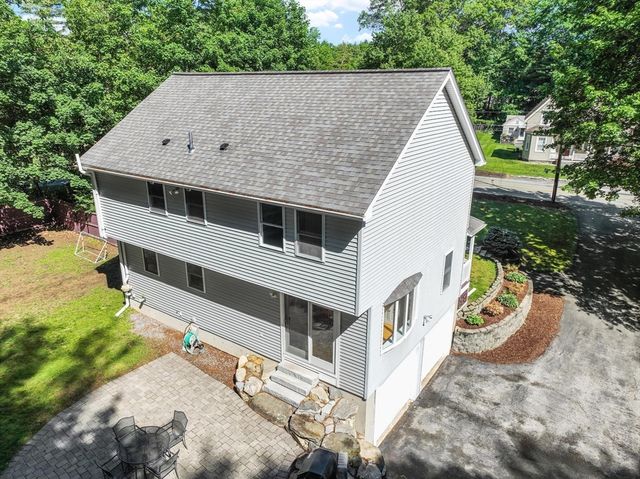 26 Worden Road, Tyngsborough, MA 01879