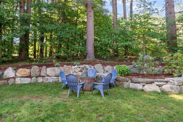 26 Worden Road, Tyngsborough, MA 01879
