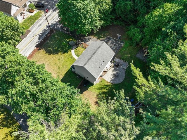 26 Worden Road, Tyngsborough, MA 01879