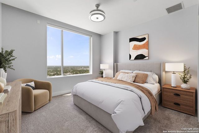 610 E Market St Unit 2811, San Antonio, TX 78205