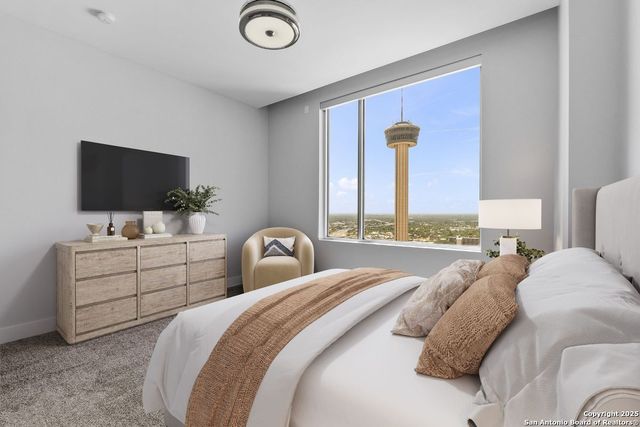 610 E Market St Unit 2811, San Antonio, TX 78205