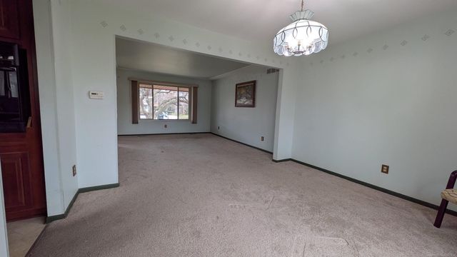 40203 Vincenzia Street, Clinton Township, MI 48038