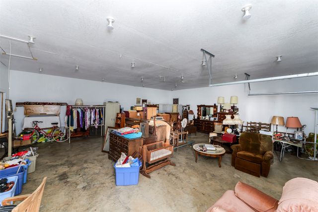 709 Cooks Lane, Fort Worth, TX 76120