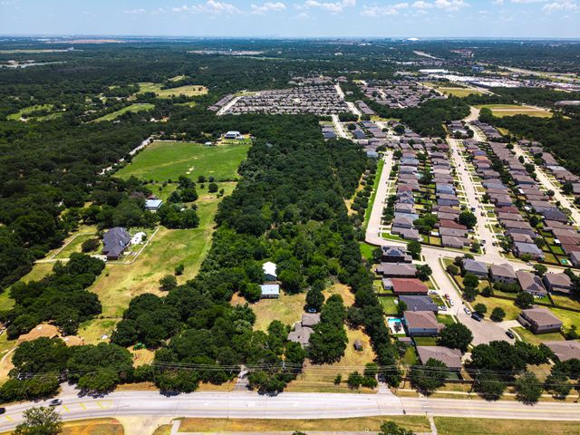 709 Cooks Lane, Fort Worth, TX 76120