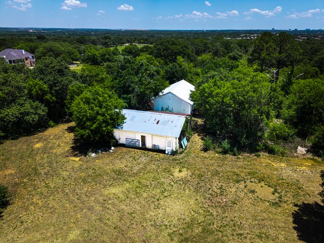 709 Cooks Lane, Fort Worth, TX 76120