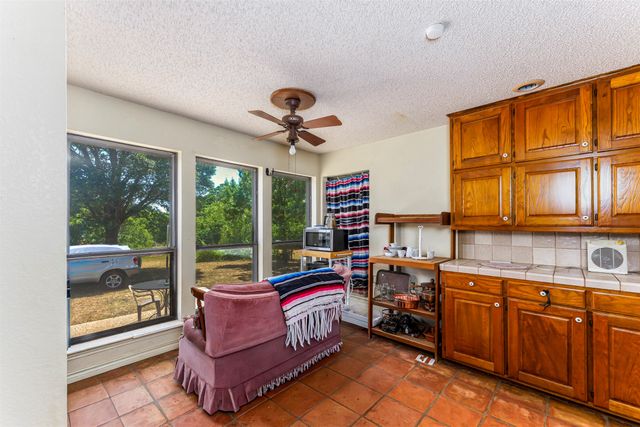 709 Cooks Lane, Fort Worth, TX 76120