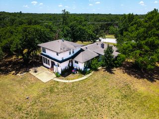 709 Cooks Lane, Fort Worth, TX 76120