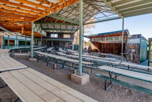 87 N Frontage Road, Edgewood, NM 87015