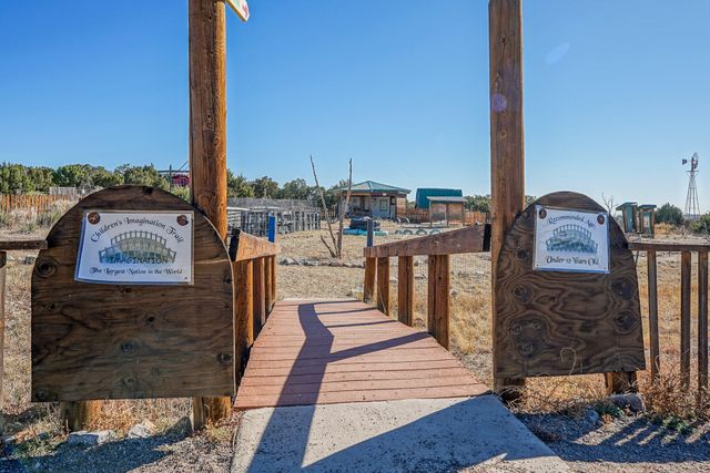 87 N Frontage Road, Edgewood, NM 87015
