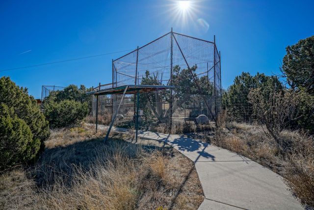 87 N Frontage Road, Edgewood, NM 87015