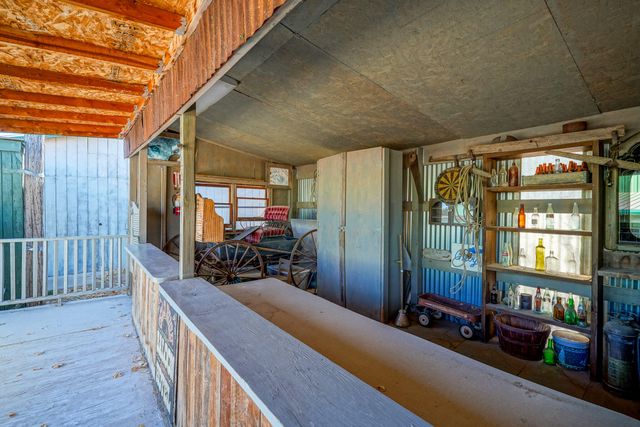 87 N Frontage Road, Edgewood, NM 87015