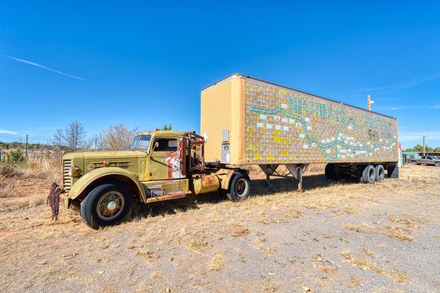 87 N Frontage Road, Edgewood, NM 87015