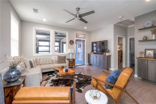 7616 Washington Street, Kansas City, MO 64114