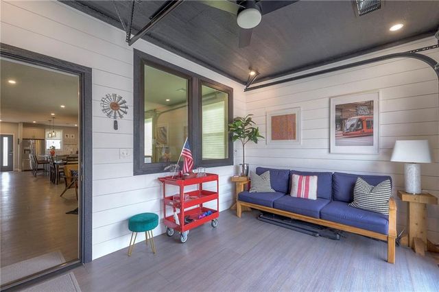 7616 Washington Street, Kansas City, MO 64114