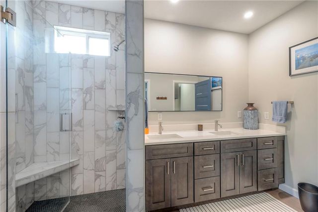 7616 Washington Street, Kansas City, MO 64114