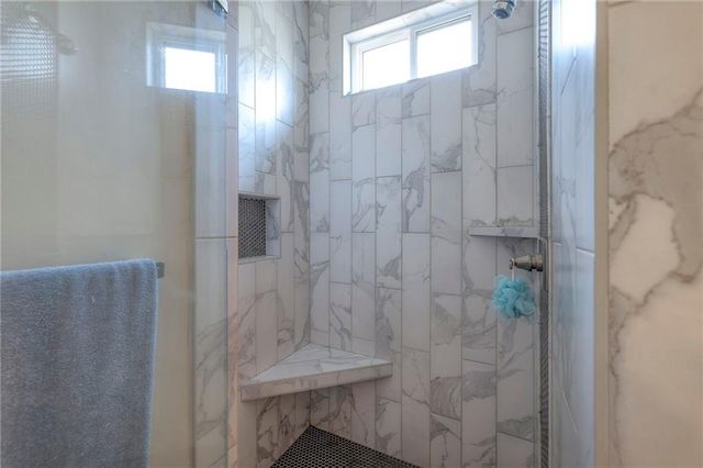 7616 Washington Street, Kansas City, MO 64114