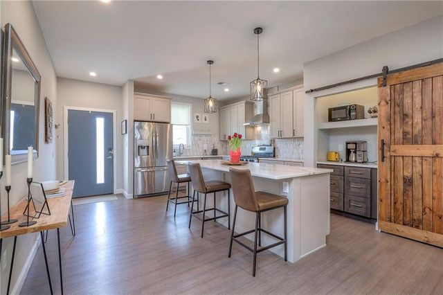 7616 Washington Street, Kansas City, MO 64114