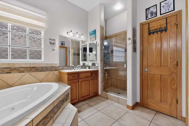 3728 Spyglass Loop SE, Rio Rancho, NM 87124