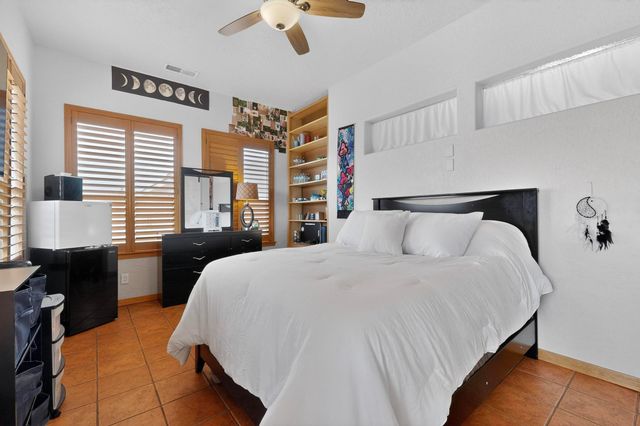 3728 Spyglass Loop SE, Rio Rancho, NM 87124