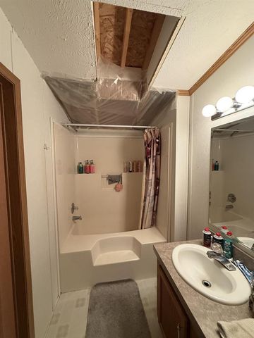 5031 FLAT ROCK HEIGHTS LANE, Cecil, WI 54111